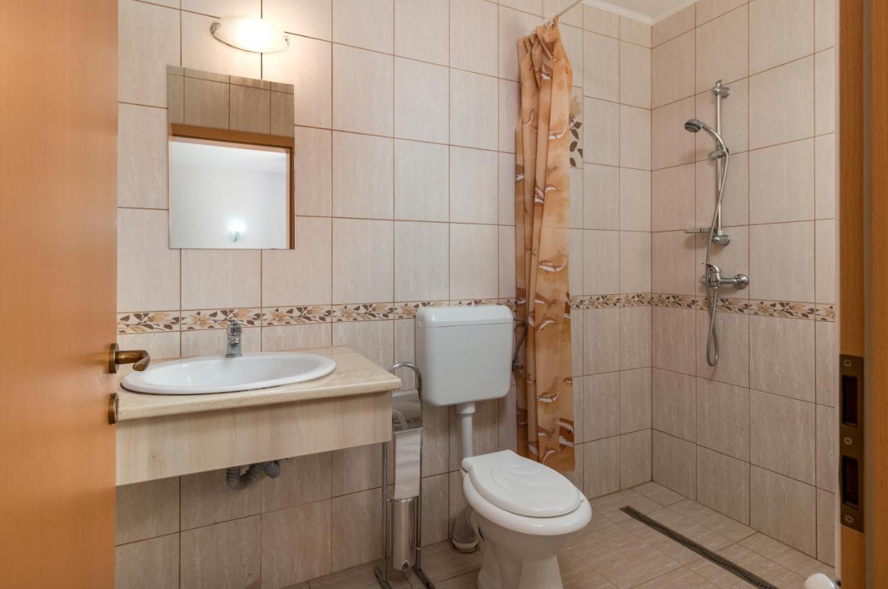 ביילה פליקס Vila Izvor מראה חיצוני תמונה